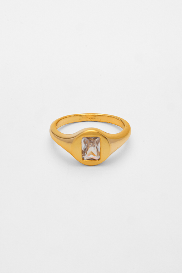 DAINTY SIGNET RING - Kumaya Jewelry