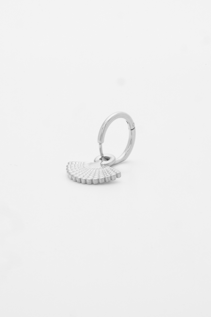 FAN HUGGIES - Kumaya Jewelry